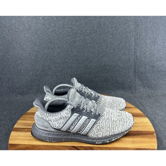 Adidas Mens UltraBoost DNA Sneaker FW4898 Grey Silver Metallic Mens Size 10 - Picture 1 of 15